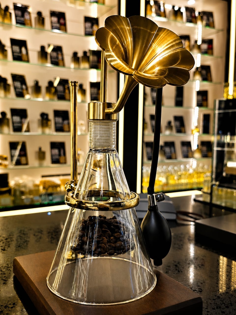 Scent neutraliser coffee diffuser